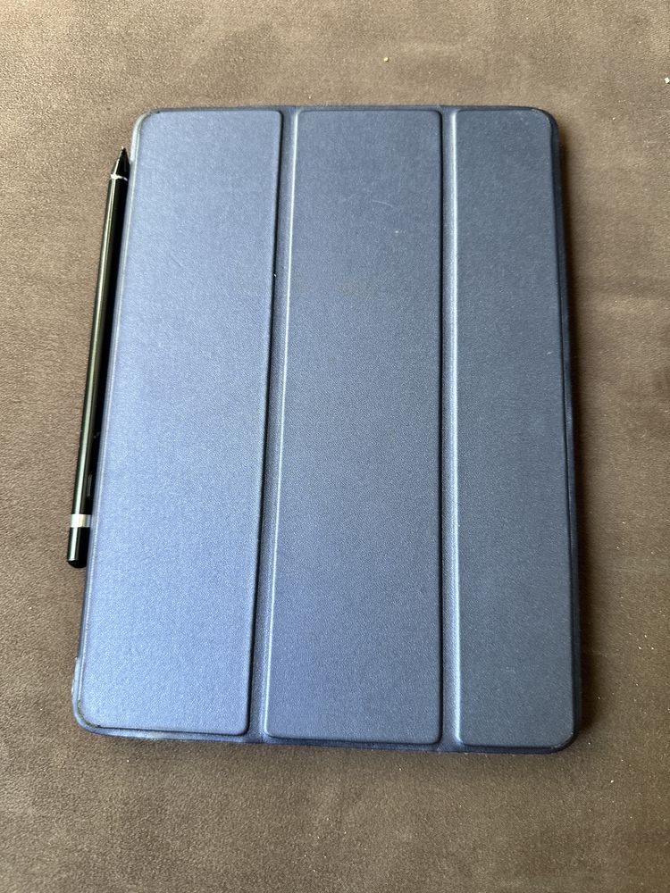 Ipad 9’7”(2018) 32 GB+ Cellular