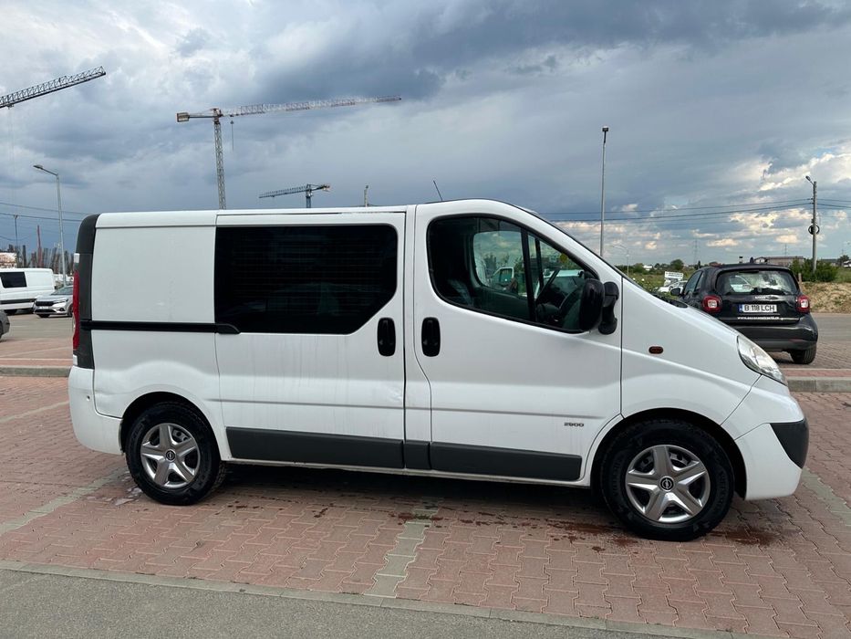 Opel Vivaro 2012 Euro 5  AC 115cp