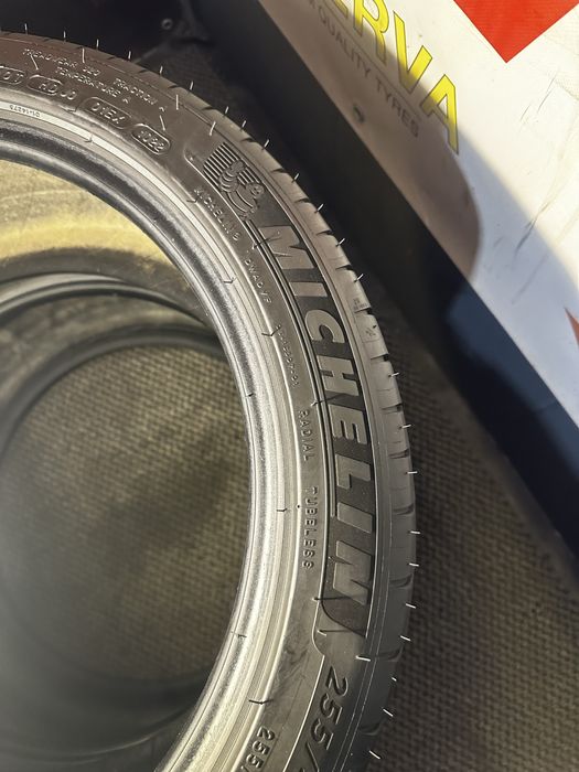 255/40 R18 99Y XL RSC - Michelin Pilot Sport 4 ZP Oferta