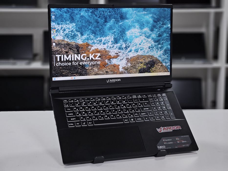 Игровой ноутбук Ardor gaming Neo G17 - i5-12450H/16GB/512GB/RTX 3050
