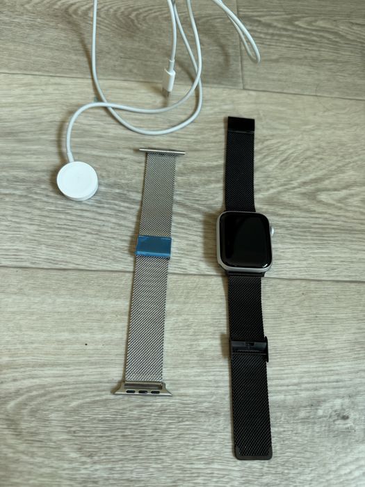 Apple Watch SE Nike Edition