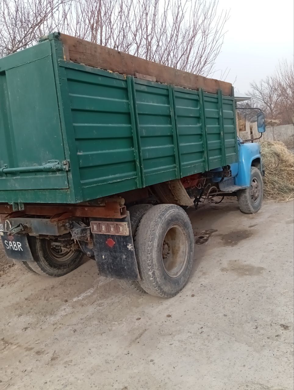 gaz 53 sotiladi.