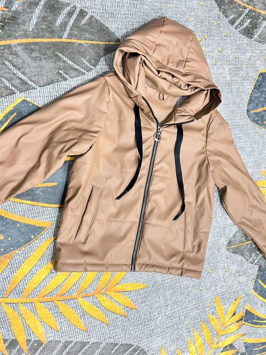 Новая кожаная куртка