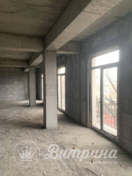 3-х комнатная квартира, состояние коробка