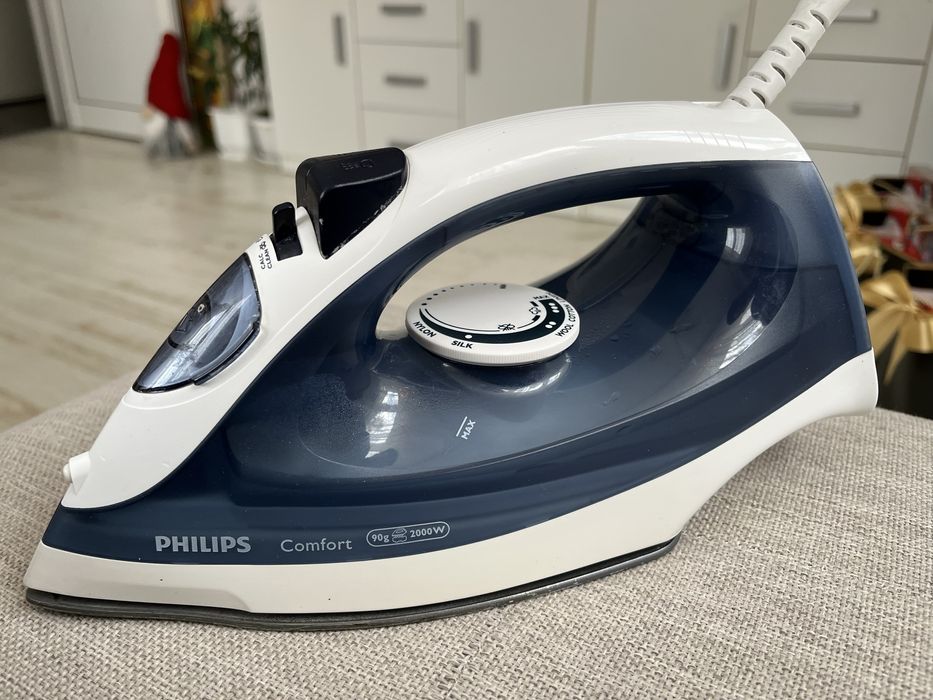 Ютия Philips Comfort 2000W