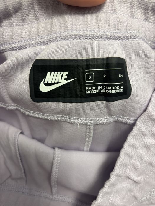 Дамско долнище Nike tech fleece