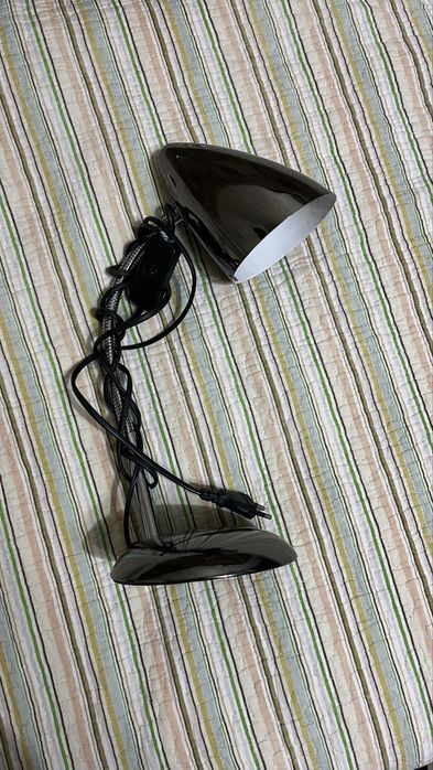 Лампа настольная