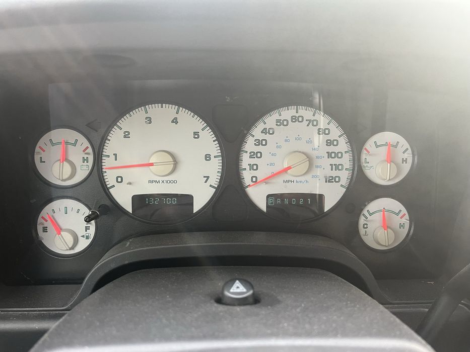 Dodge Ram 4.7 GPL 2x4 autoutilitara
