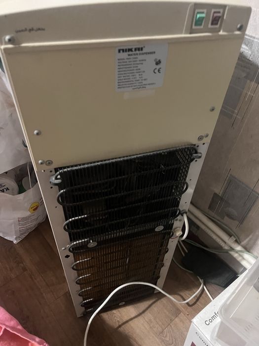 Кулер для води Никаи