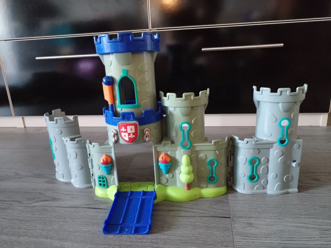 Castel ELC din plastic