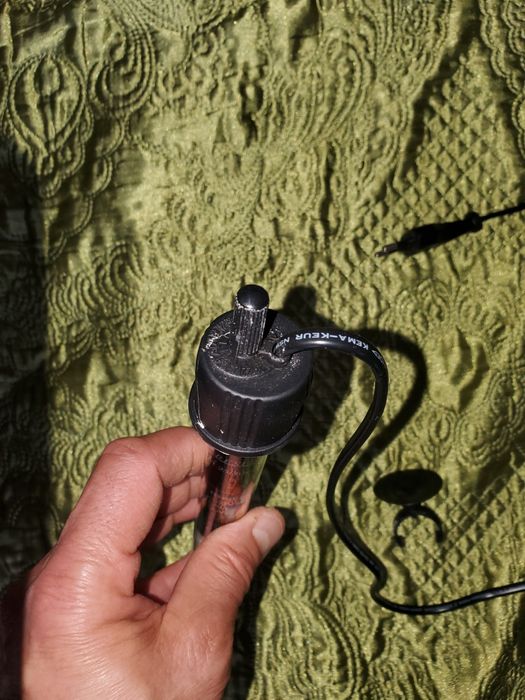 Vand incalzitor RH 9000 pentru acvarii puțin folosit