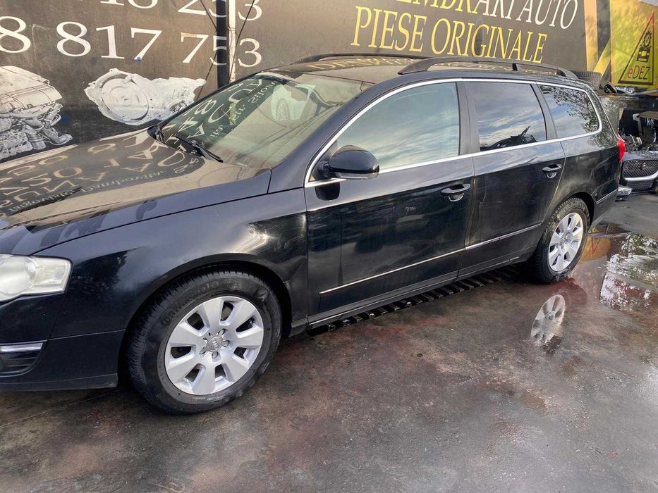 dezmembrez passat b6 break cod motor BMP/usa fata passat b6/hayon