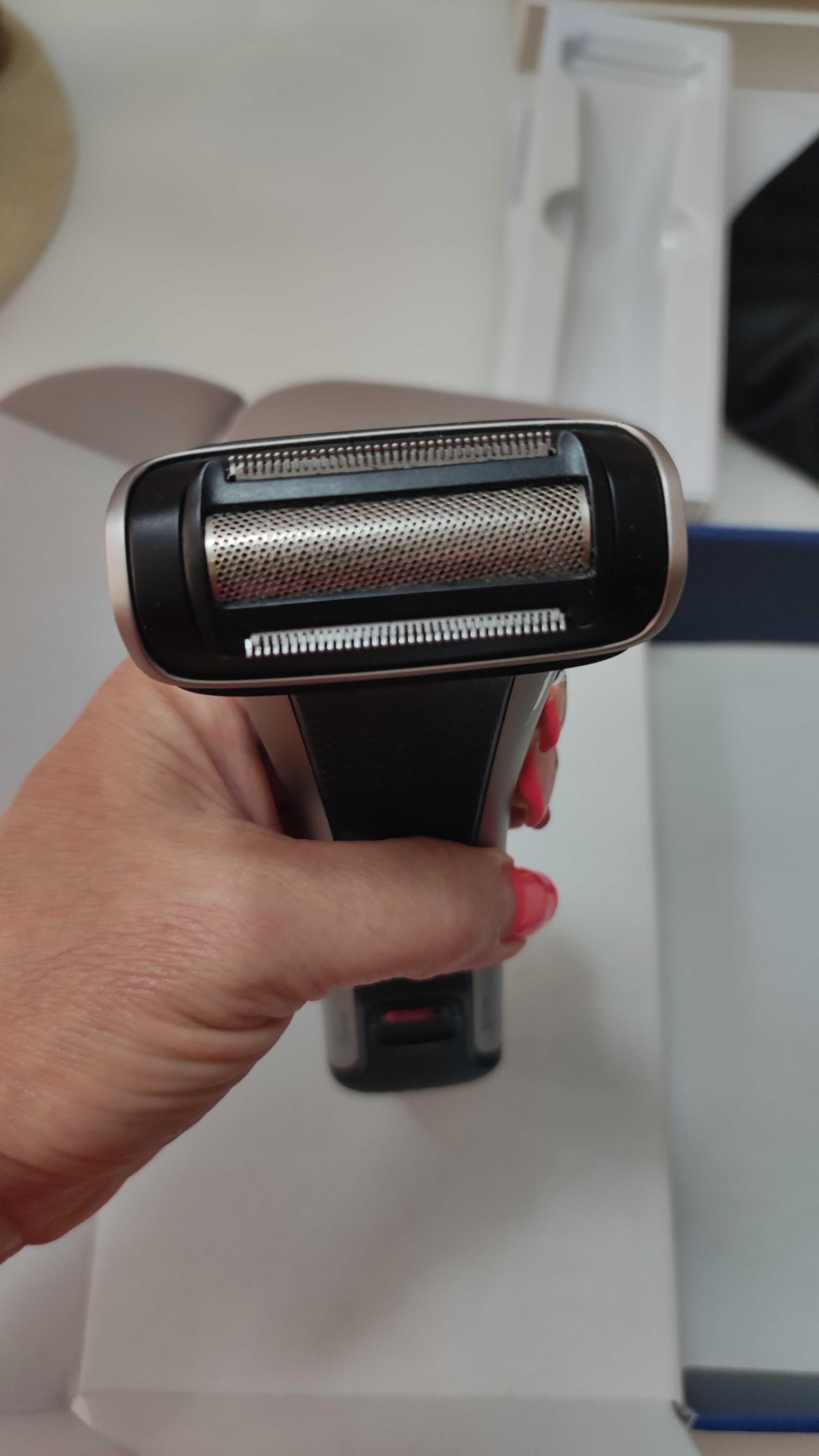 Водоустойчив тример за тяло Philips 7000