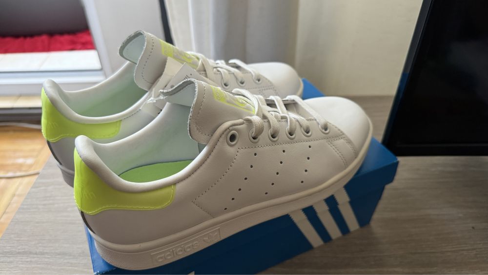 Adidas Stan Smith Originali / Piele / Cutie ( 37.1/3 si 38 )