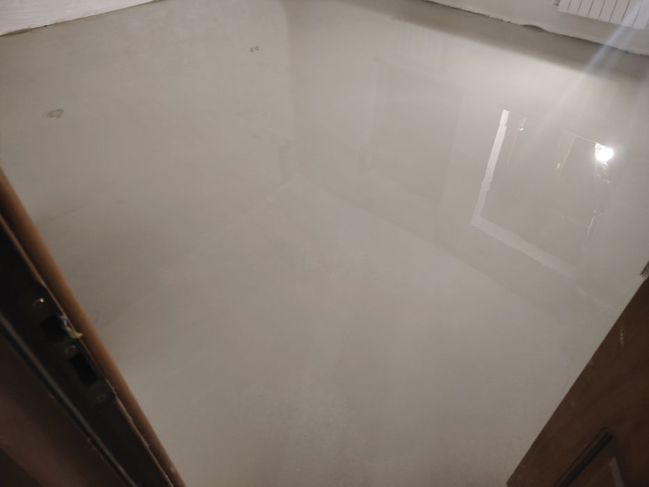 Укладка ламината, наливной пол, резиновый пол