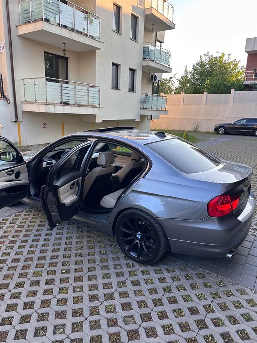 BMW seria 3 E90 Facelift / 320D / 2011 / 184 cai