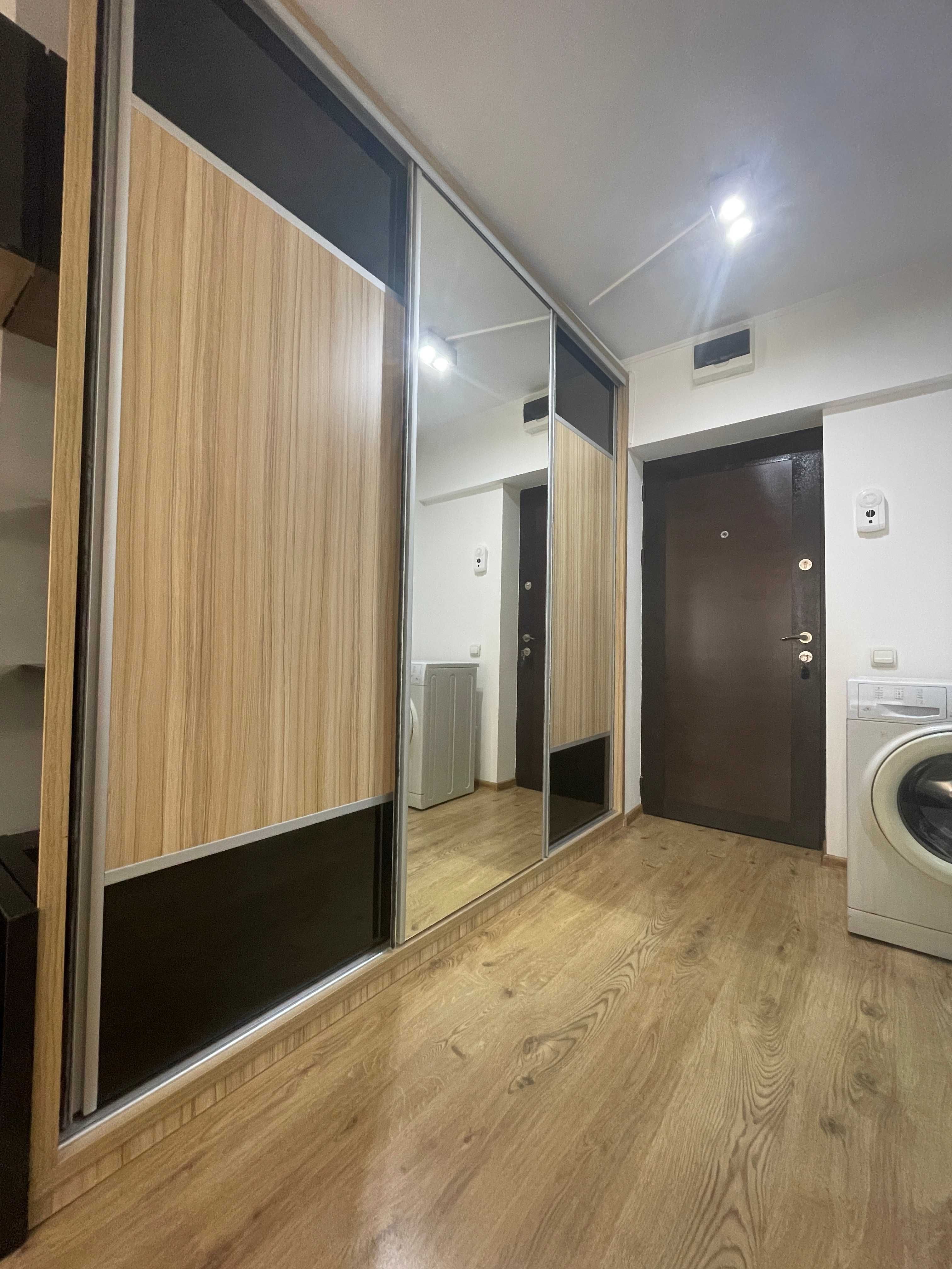Direct Proprietar Studio lux Compozitori