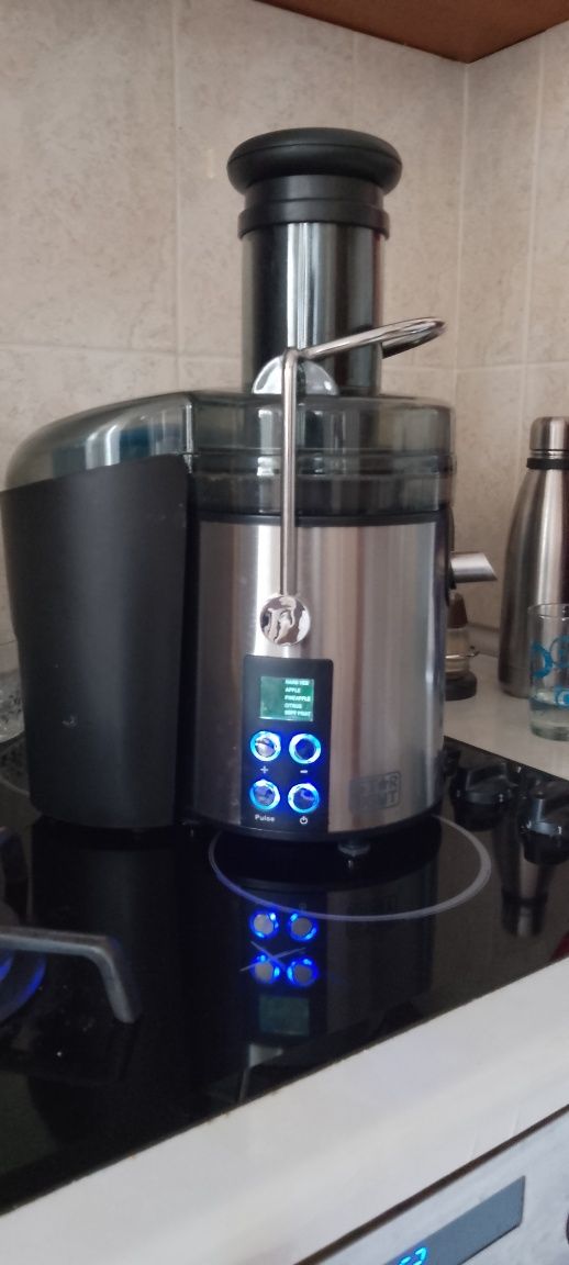 Сокоизтисквачка StarLight DPJ-800W
