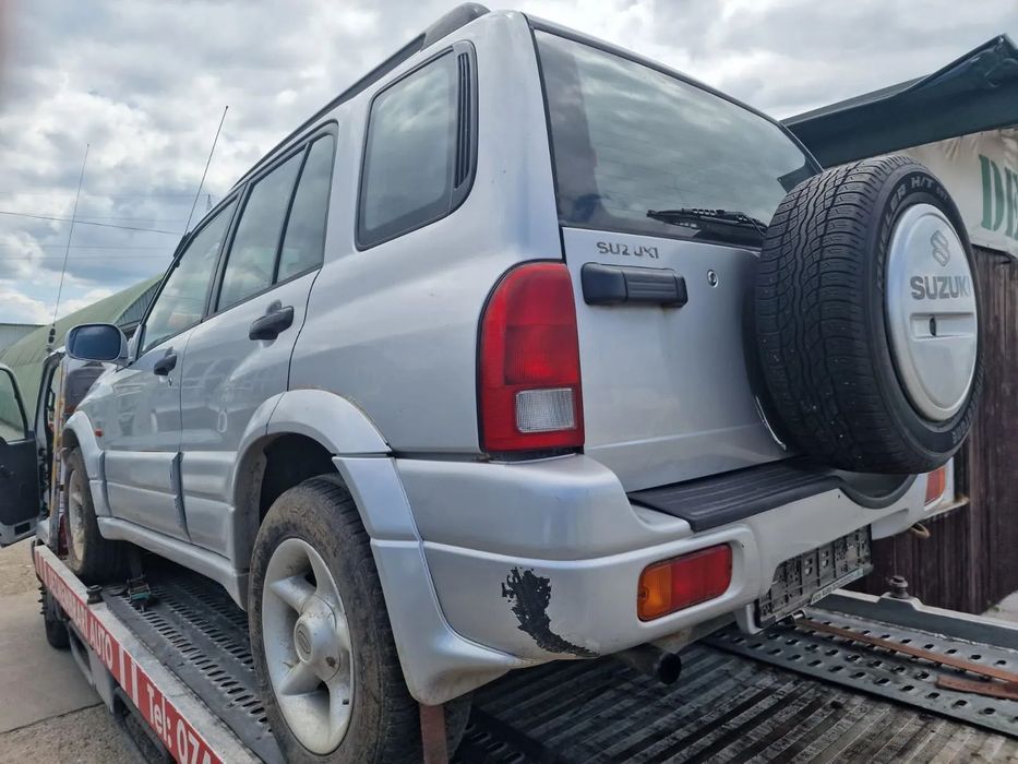 Dezmembram Suzuki Grand Vitara 4x4, an 2003, 2.0 HDI, cutie manuala