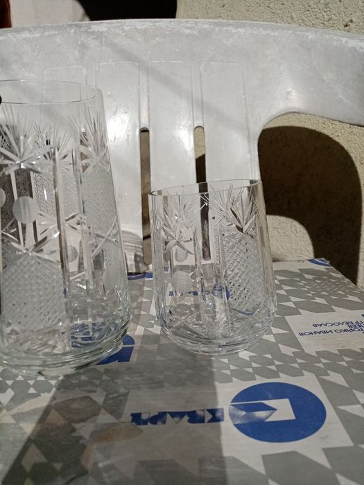 Кристален сервиз