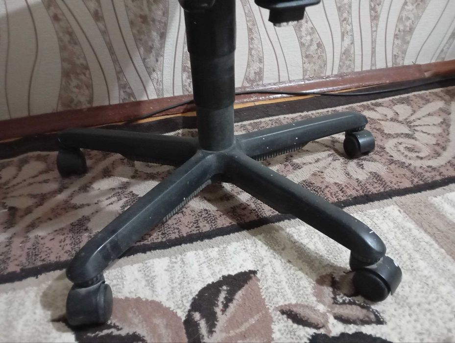 кресло офисное недорого