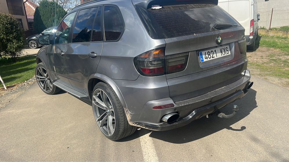 Vand BMW x5,toate dotarile posibile