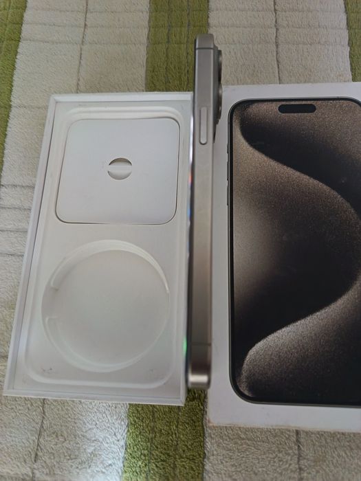 Iphone 15 pro max 256 GB sotildi