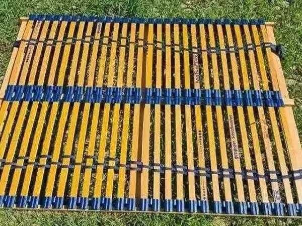 Cadru suport pentru saltea rulota