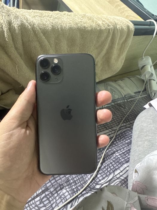 Iphone 11 pro.