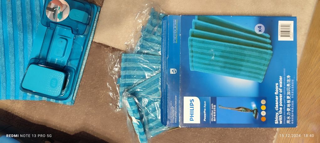 Вертикална прахосмукачка Philips FC6728