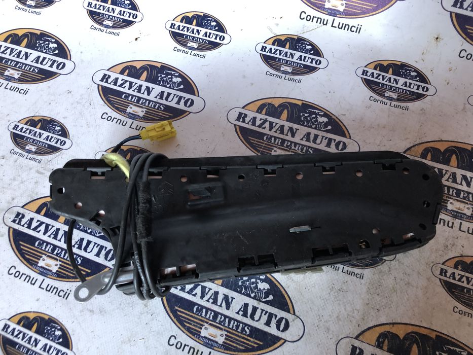 airbag scaun dreapta fata volkswagen touran 2012