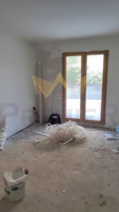 Продава се Тристаен апартамент в София, Редута - 110 кв.м за 1500 €/кв.м - Снимка #1