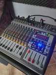 Mixer behringer pmp3000
