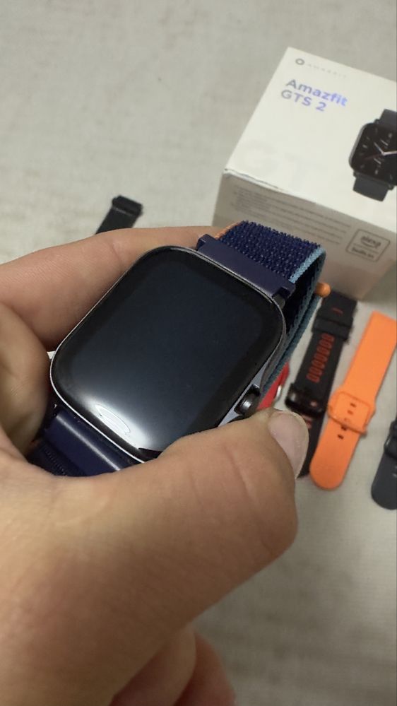Продам смарт часы amazfit gts 2