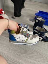 Детская обувь на мальчика 4-5 лет