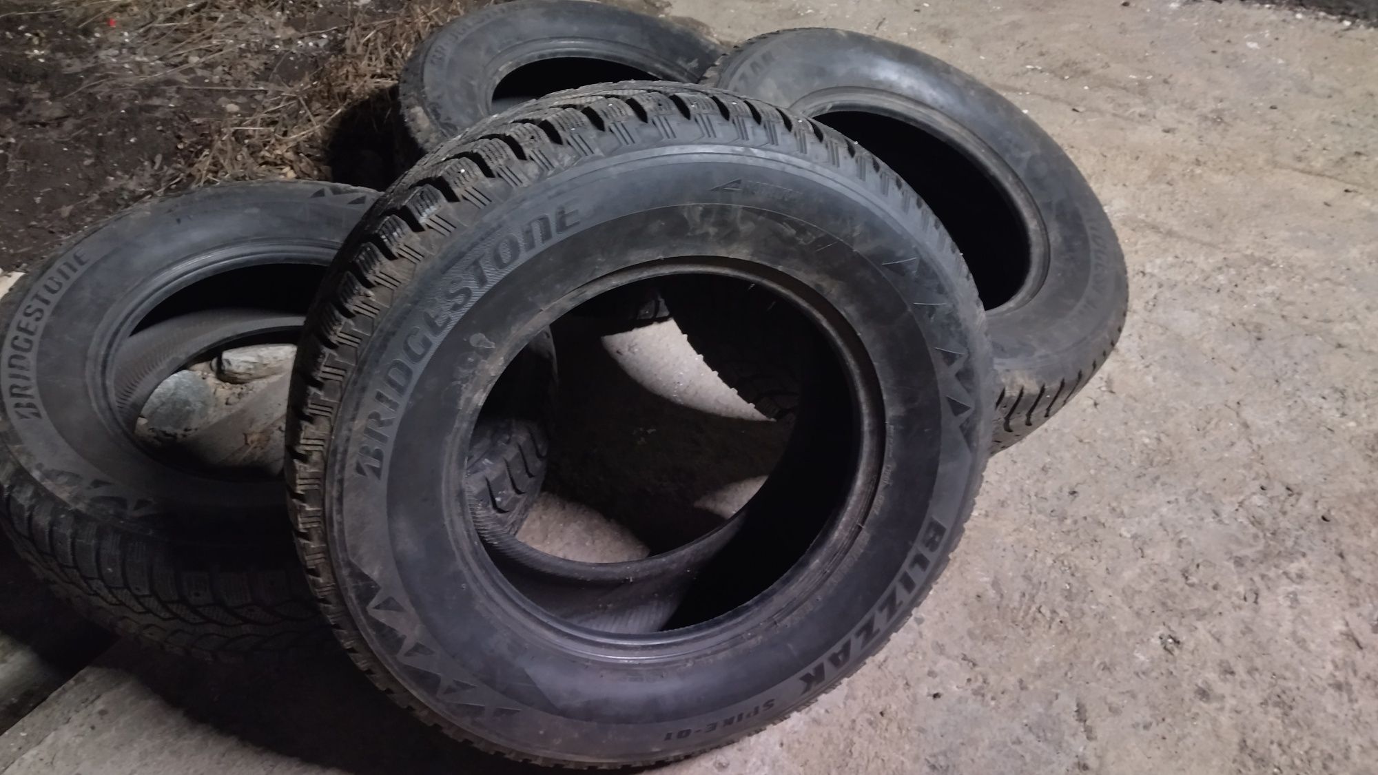 Продам резину Bridgestone