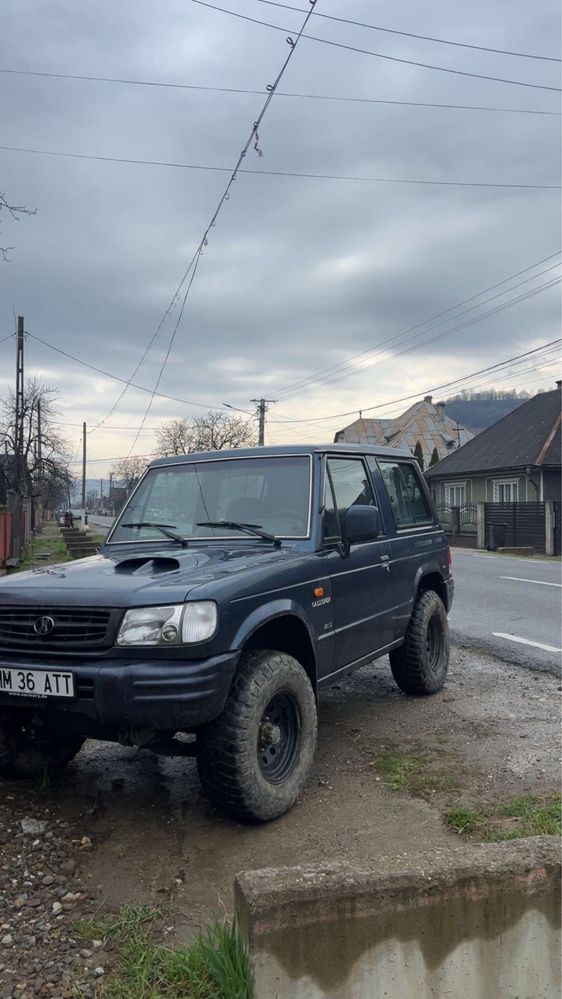 Vând hyundai galloper