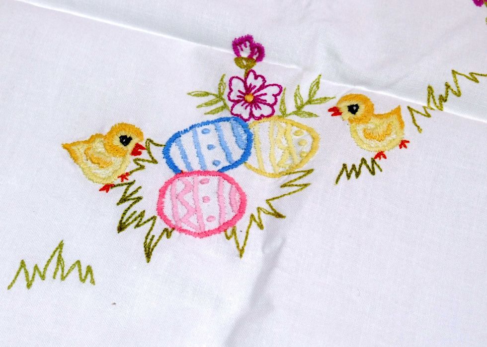 Fata de masa pt. Pasti, bumbac brodat, Germany, noua + CADOU