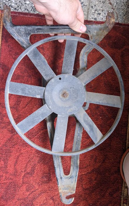 Продавам части от Citroen Saxo бензин 1.4 75hp, година – 1997