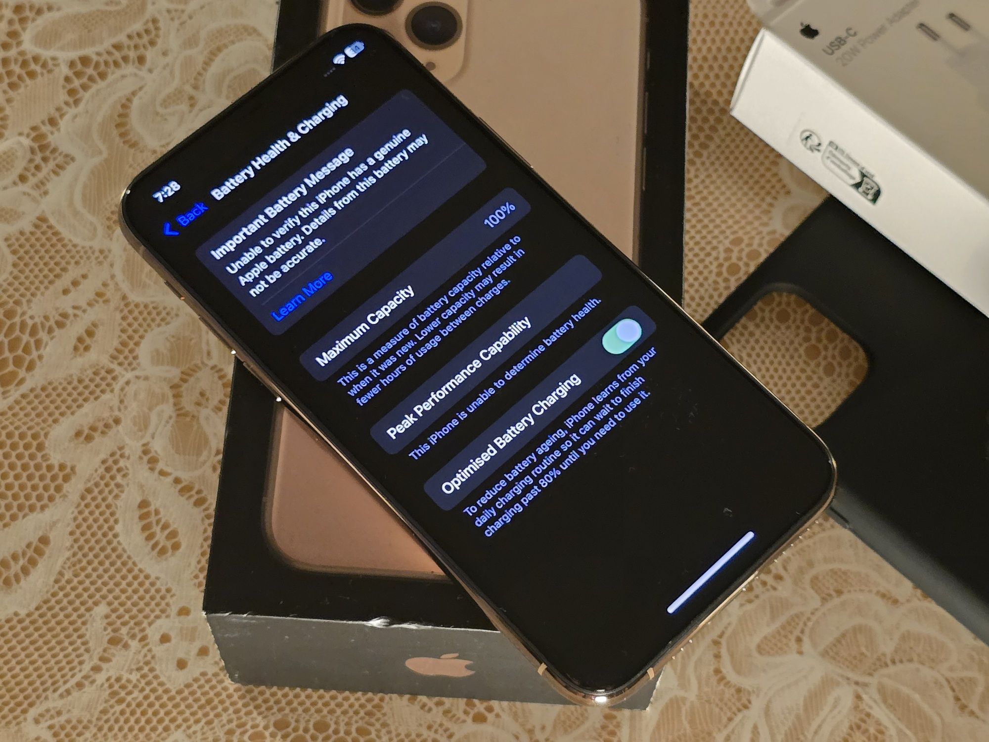 Iphone 11 pro с гаранция 1г.
