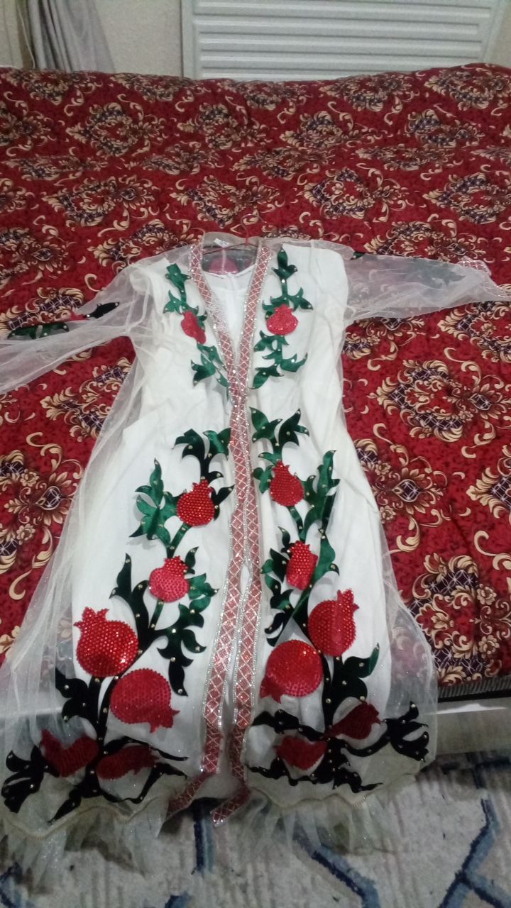 Kelin koʻylak 2 dona 1 dona ansanbil anor