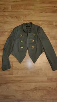 Sacou tip militar