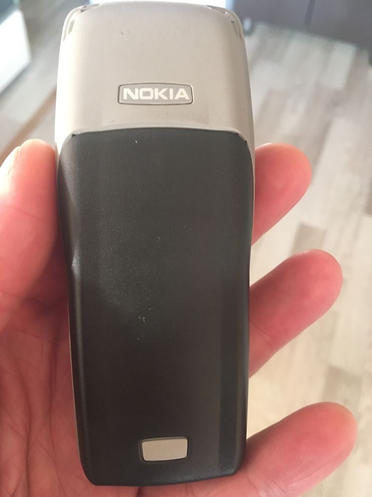 Nokia 1100 в рабочем состоянии