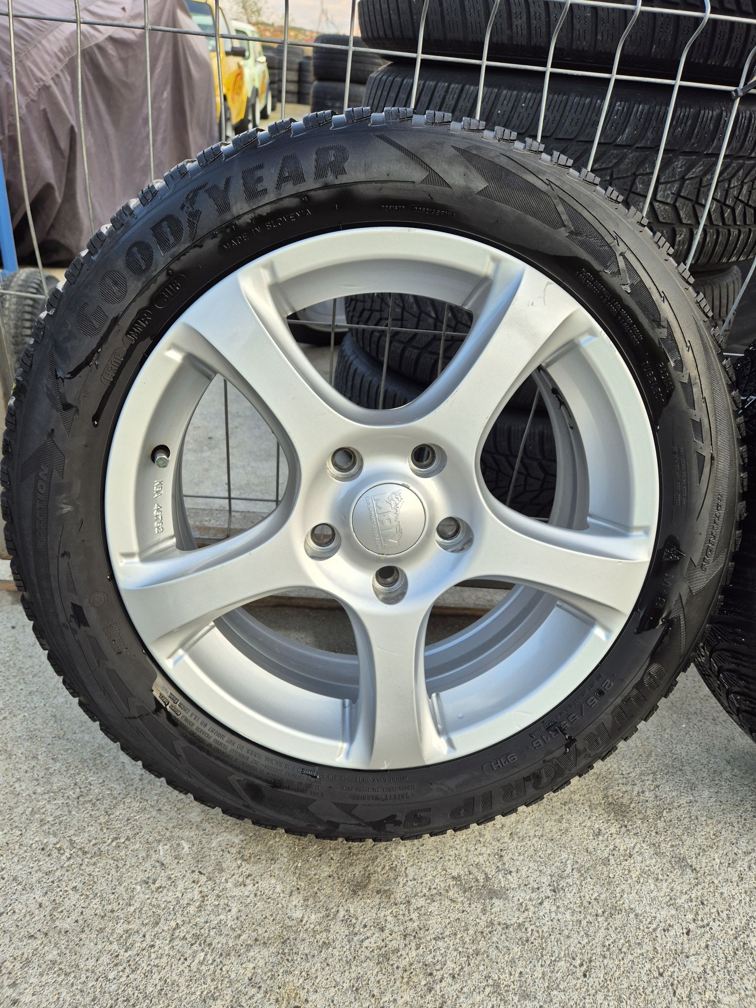 Джанти MaM 16цола , 5х114,3 , 6.5j ,et45 , 205/55/16 Mazda Hundai Kia