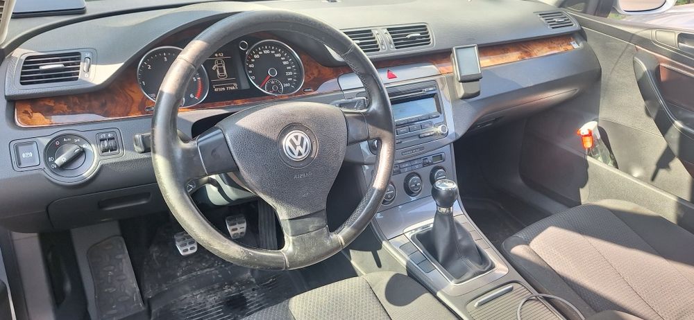 Volkswagen Passat B6