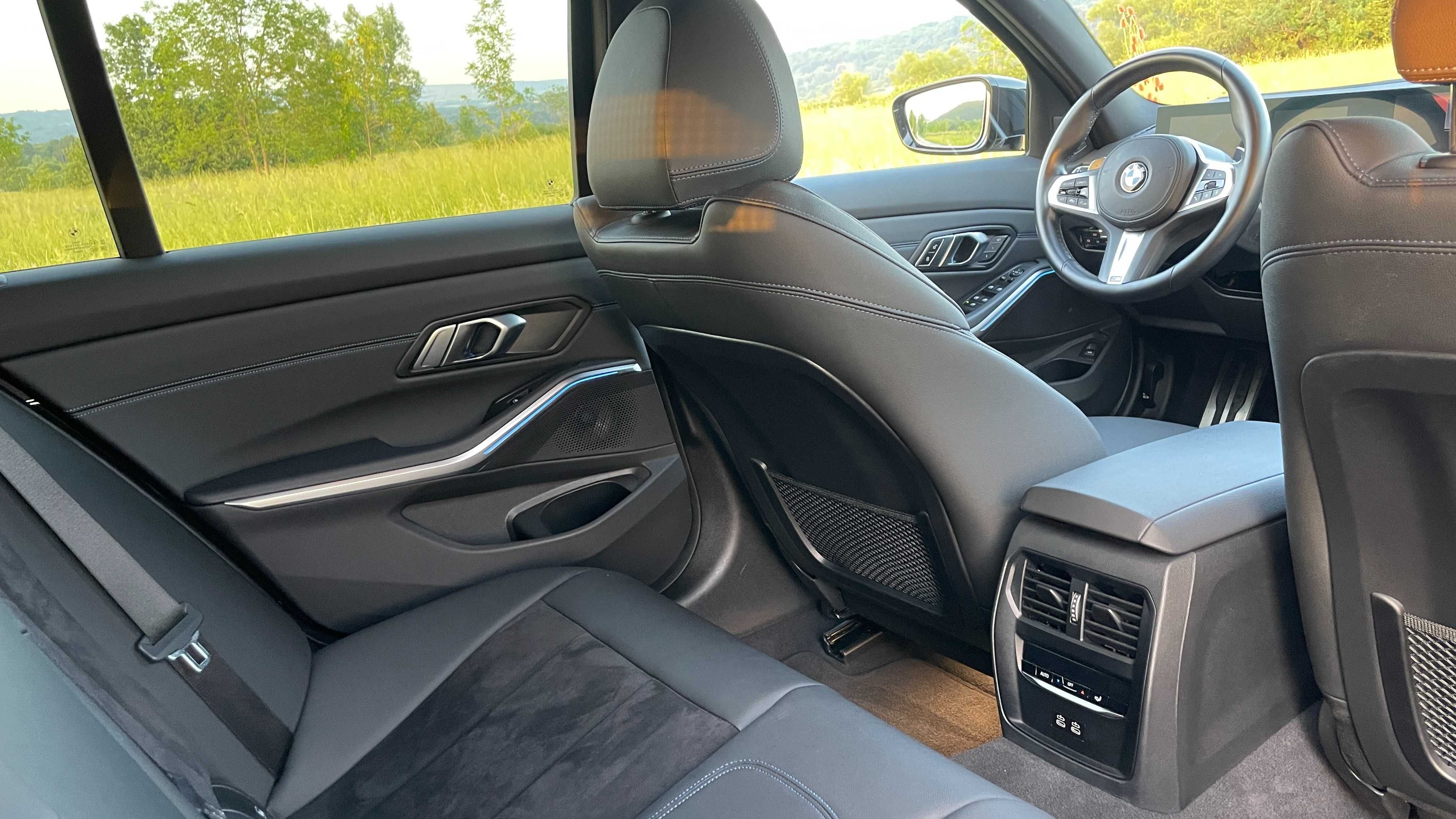 BMW 320i Touring M Sport LCI•Live Cockpit•HUD•ACC•Garanție 06/26