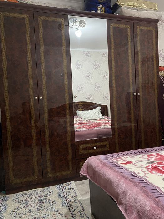 Продается кровать и шифонер