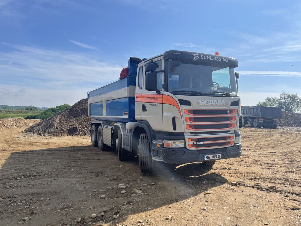 Scania 8x4  G440