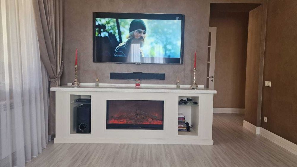 Тумба с камином под телевизор .