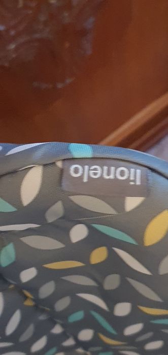 Scaun masa copii lionelo